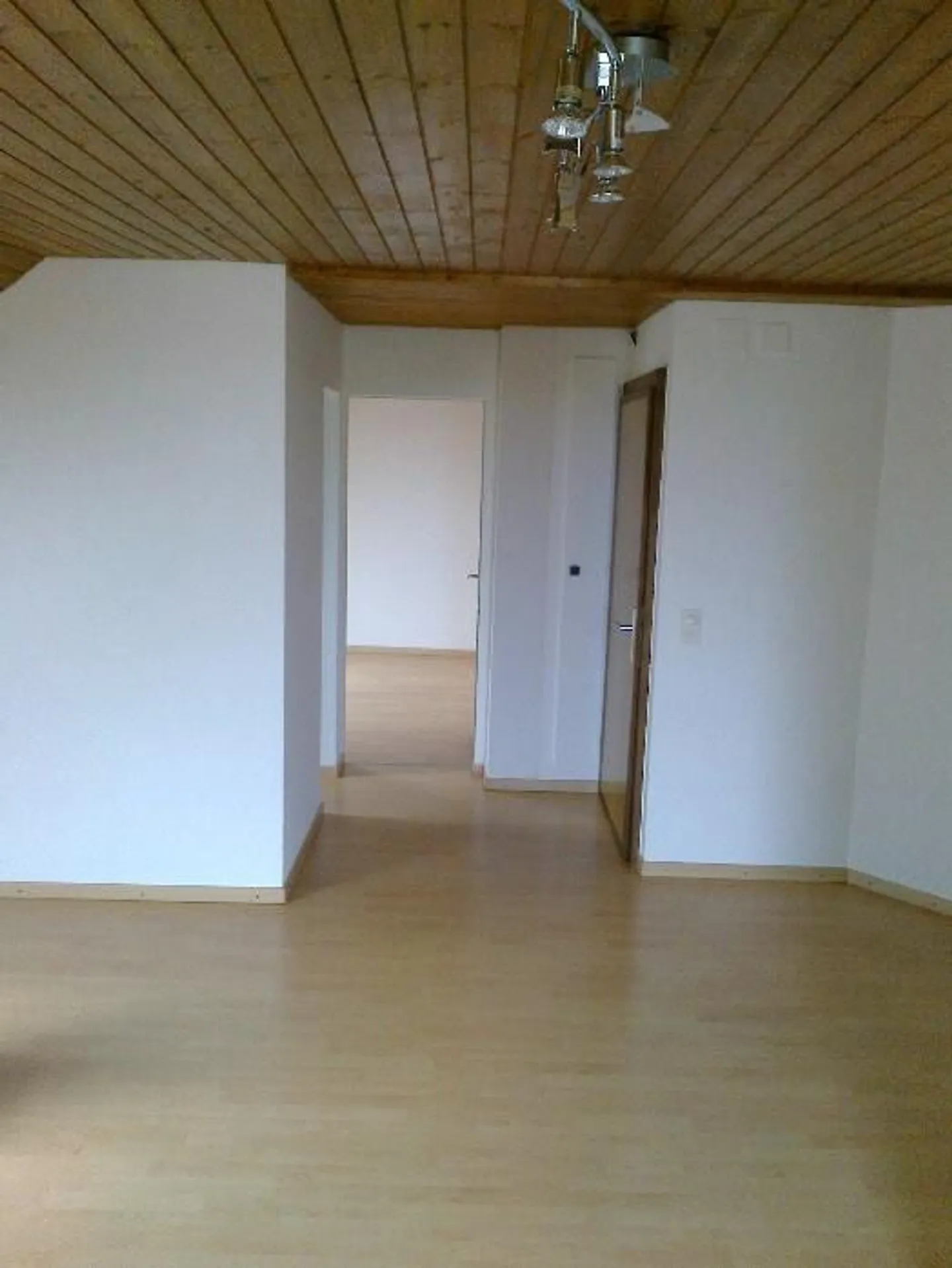 Appartamento 2 camere mansardato nel centro di Berg/TG - Foto 5 di 8