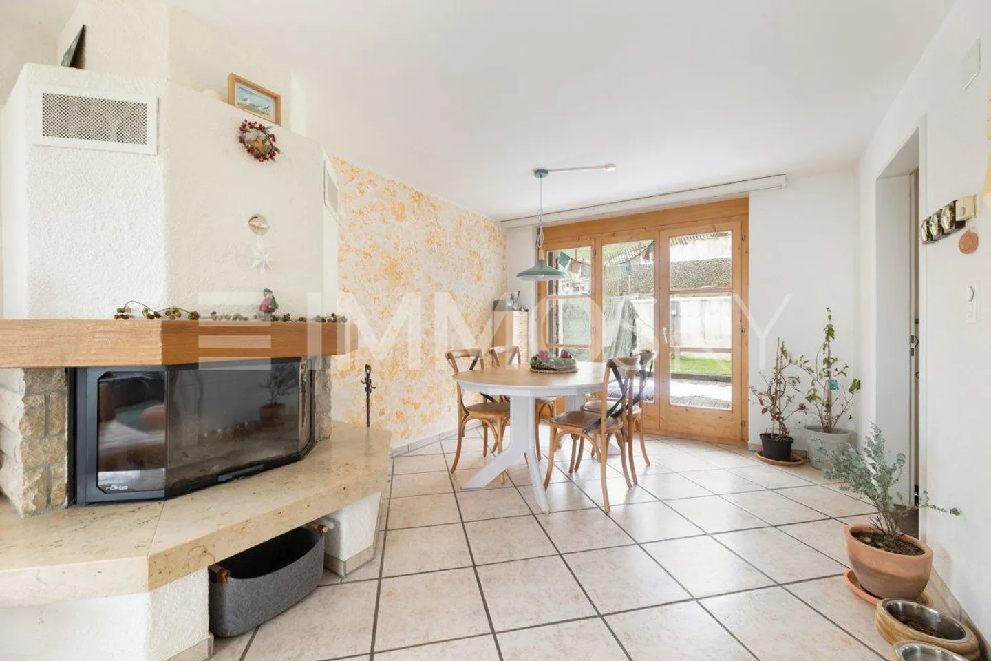 Single house for sale - Photo 2 of 5