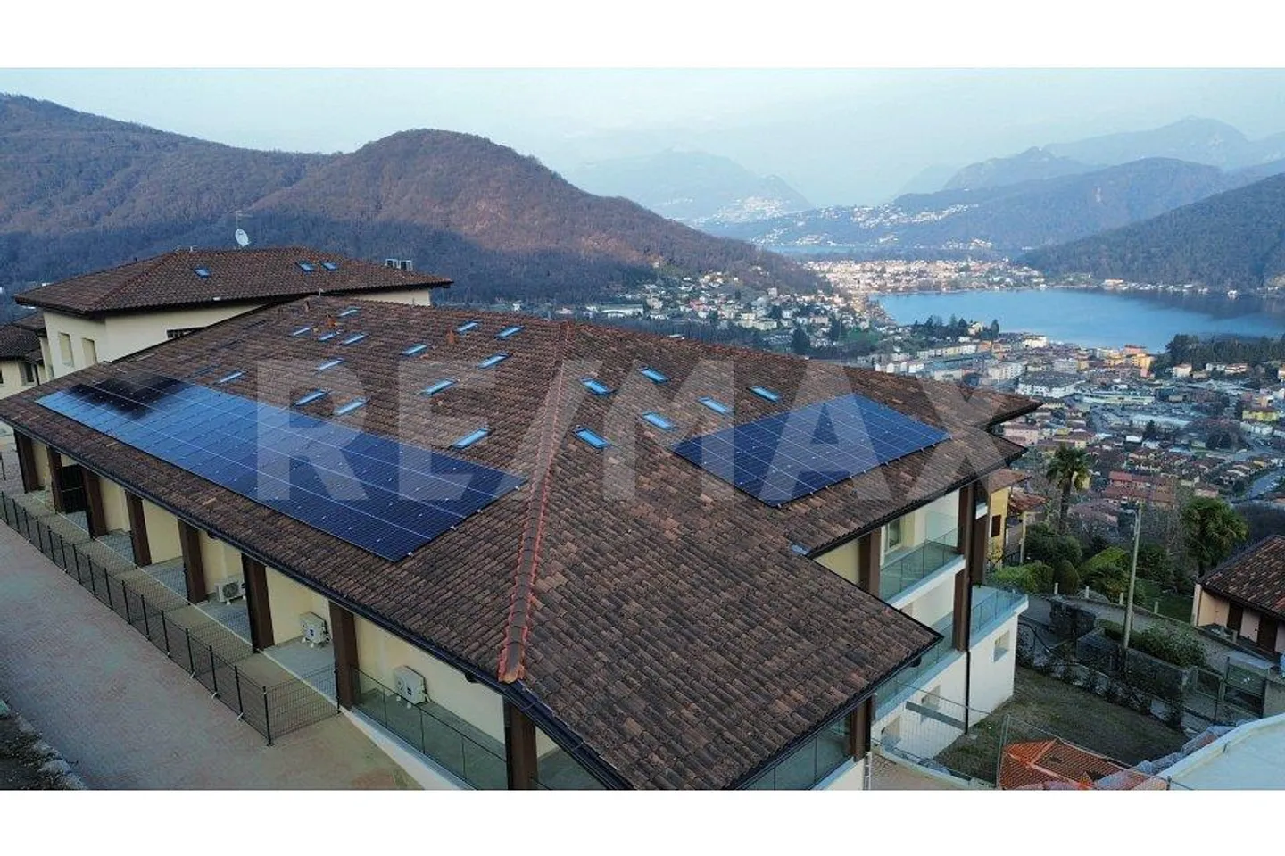 Lake View Residence Wohnung - Foto 4 von 13