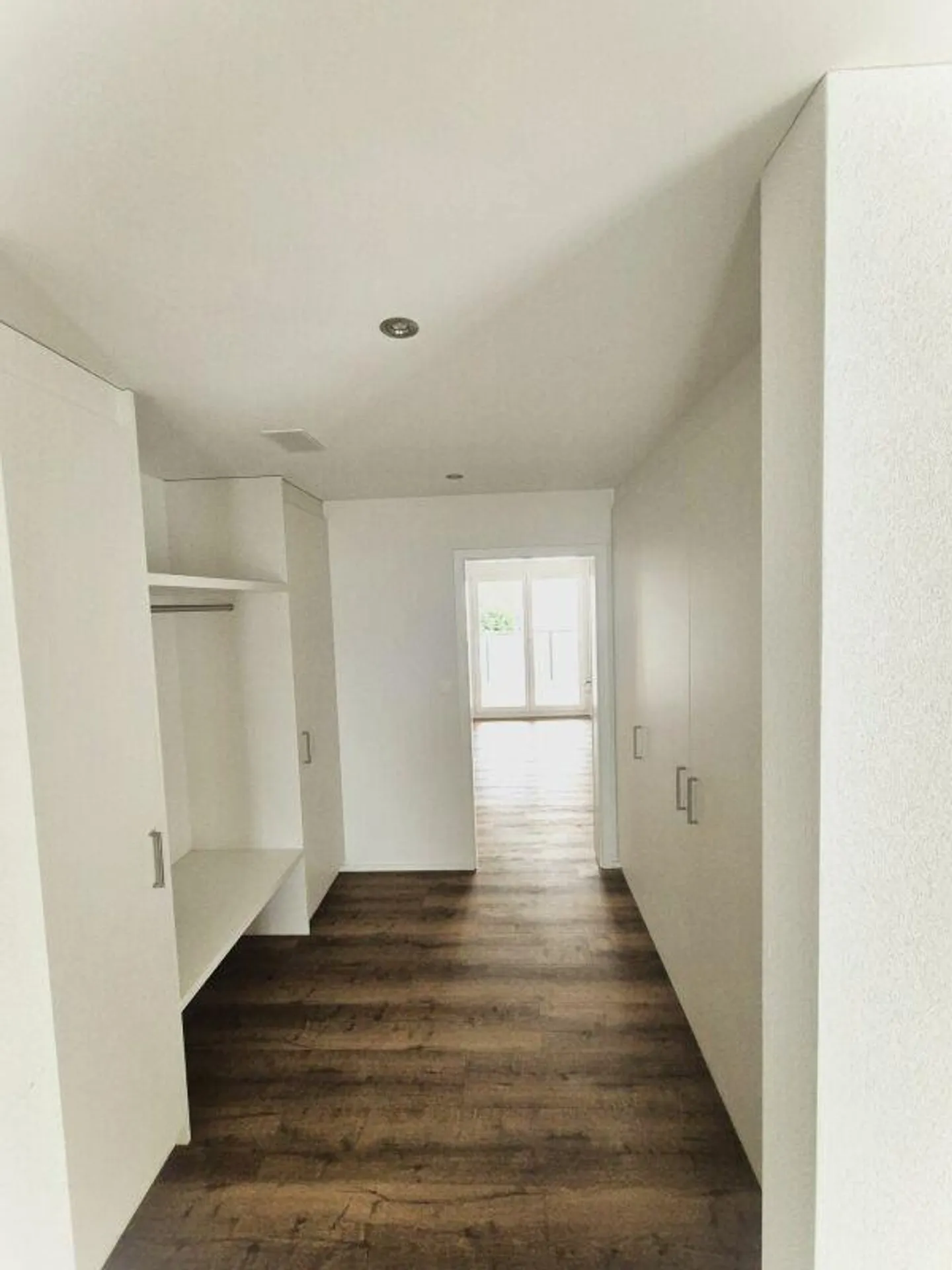 First occupancy 5.5 room apartment at Entenbach - Photo 4 of 7