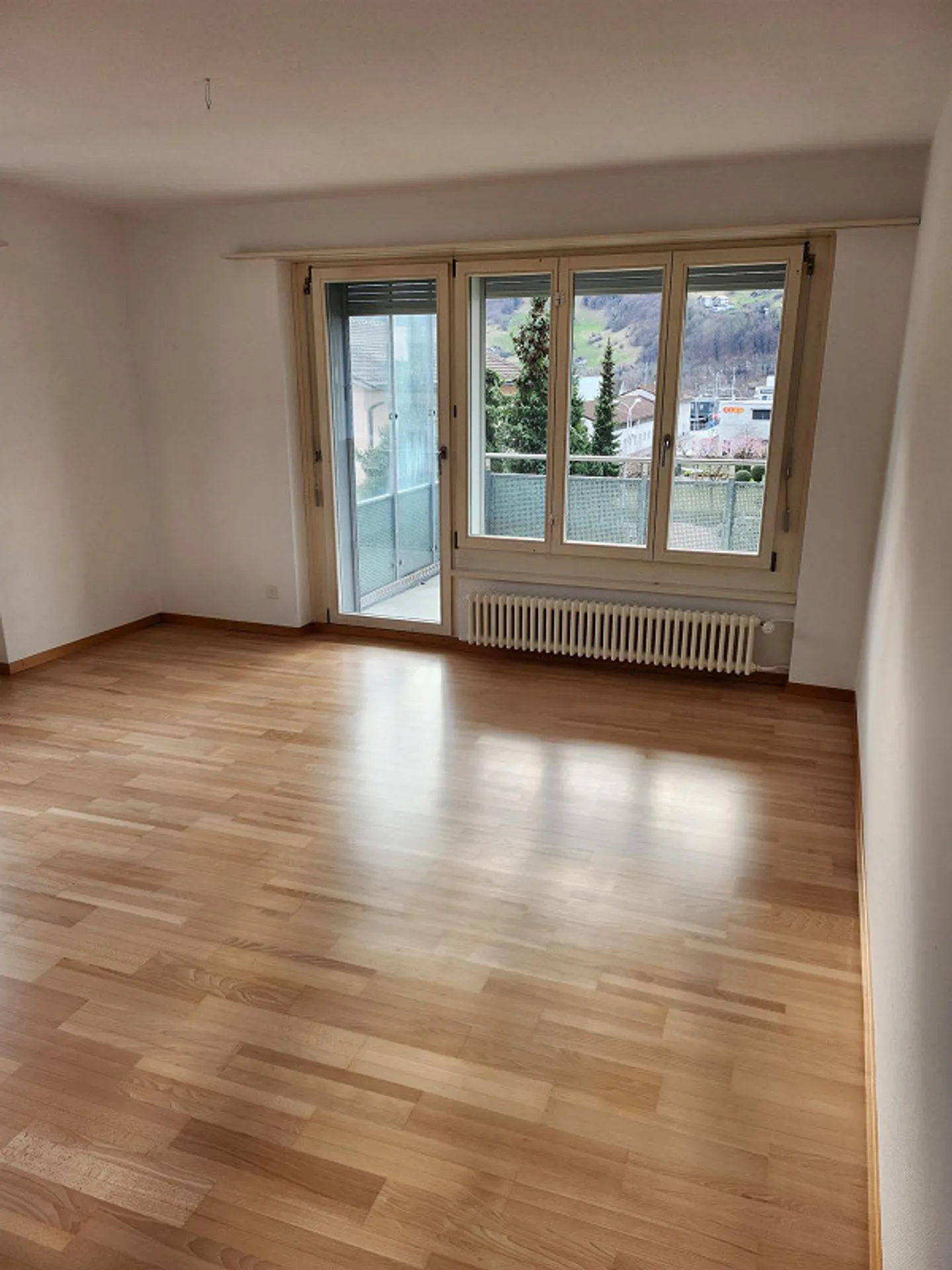 Zentrales Apartment mit Balkon - Foto 5 von 11