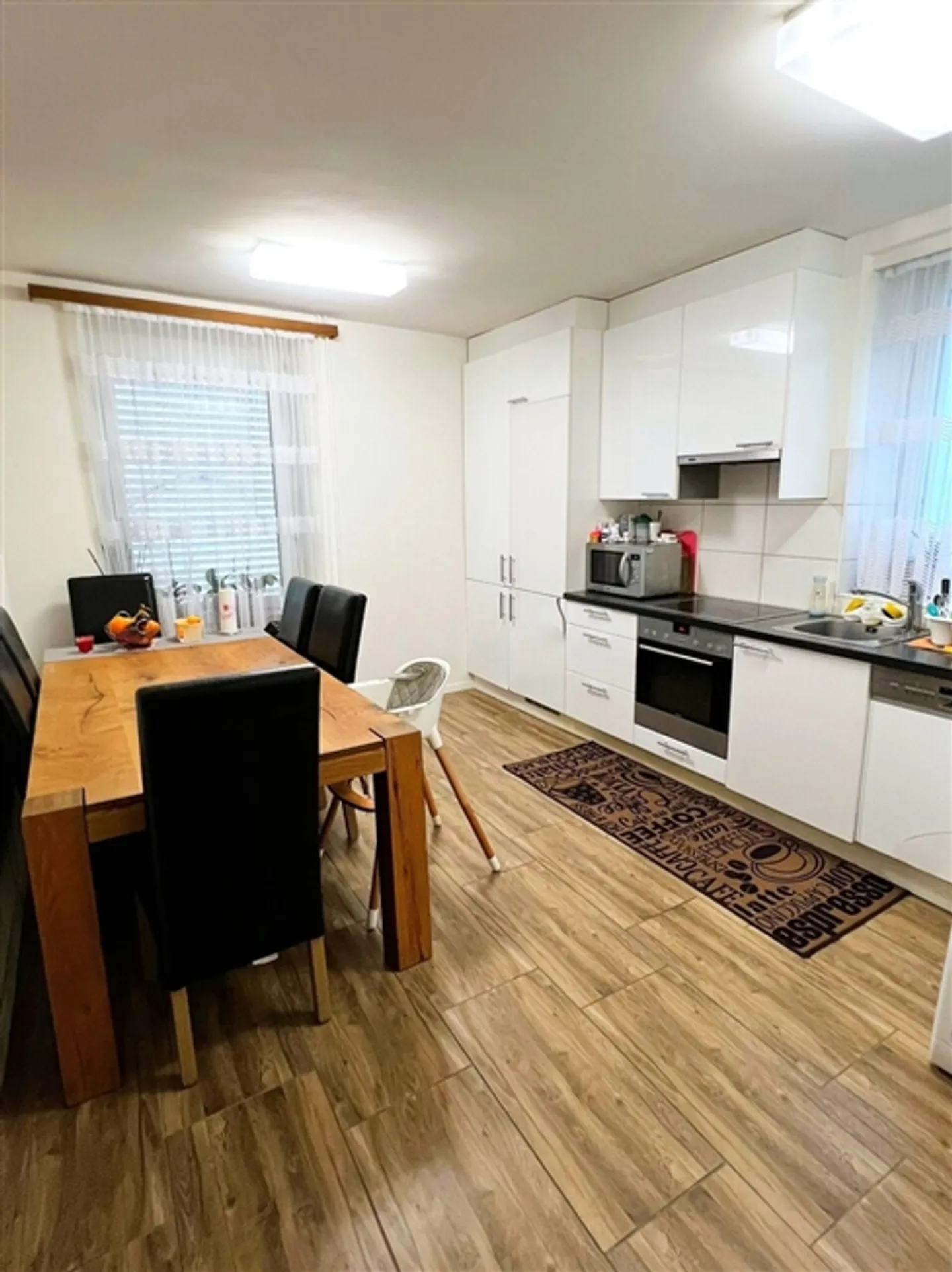 Appartement 3 pièces disponible immédiatement - Photo 2 sur 10