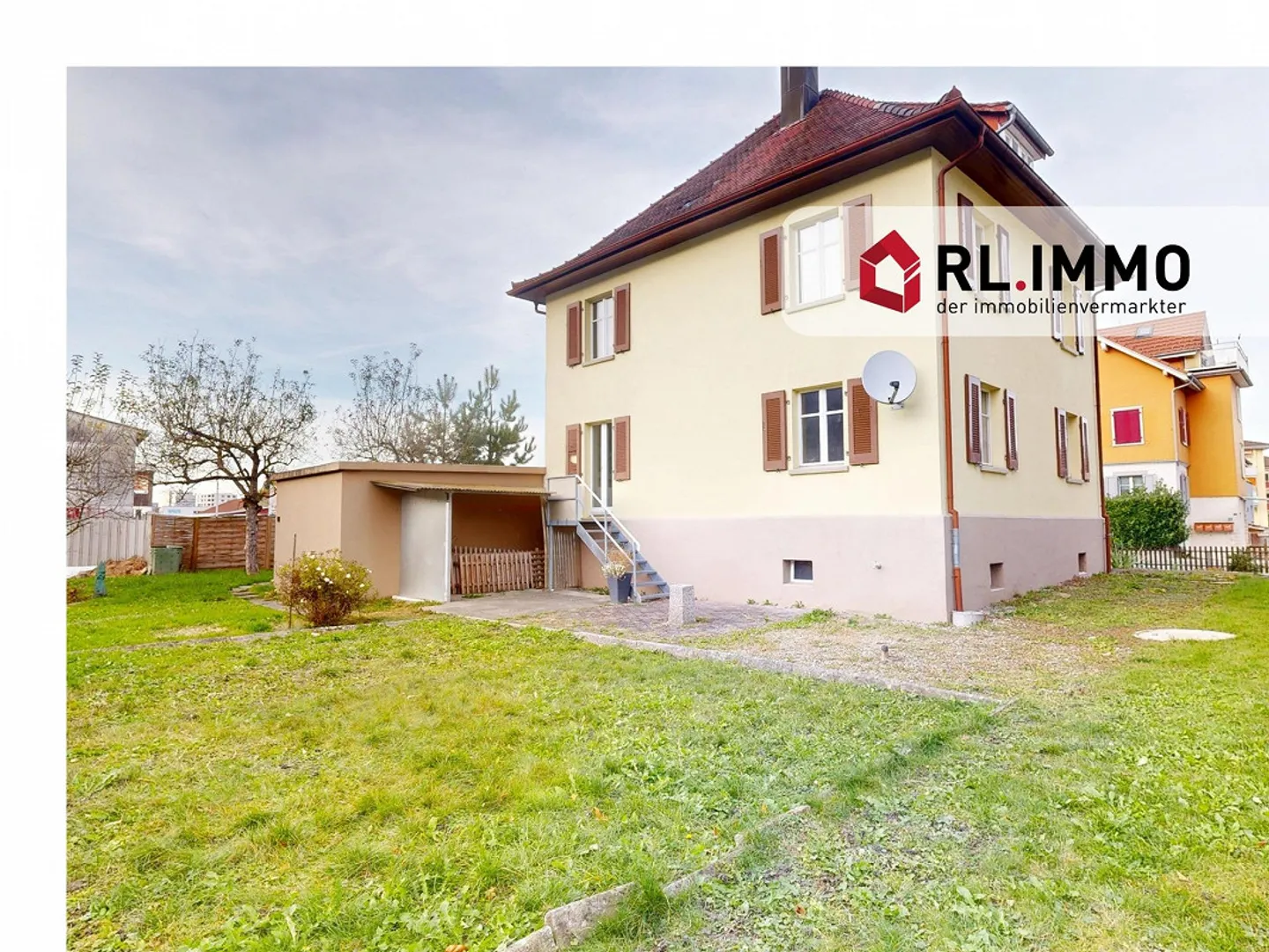 Casa unifamiliare da ristrutturare con potenziale - Foto 1 di 6