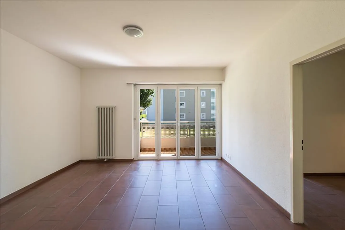 Charmante 2.5 Zimmer Wohnung - Foto 4 von 9