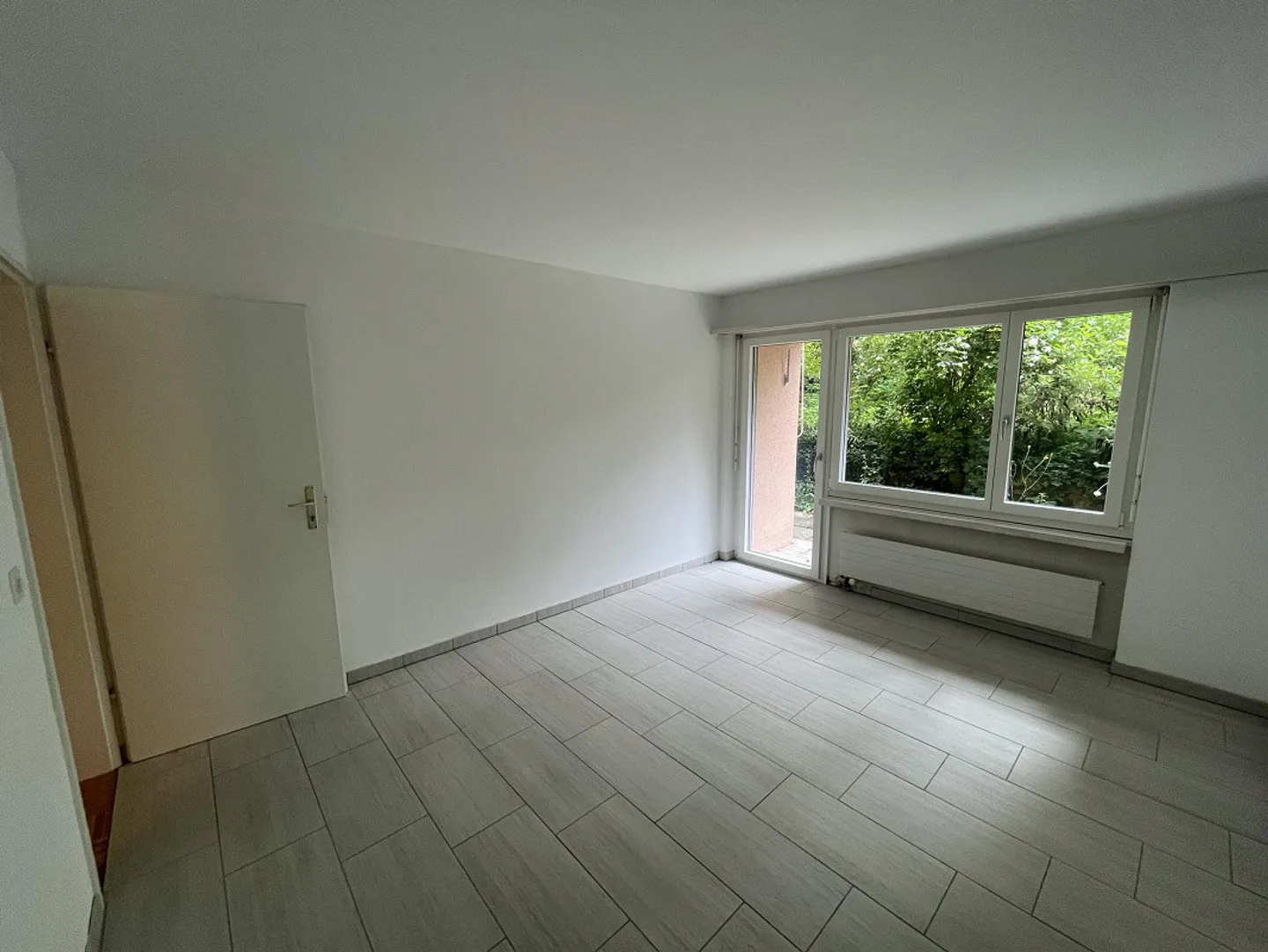 2-room apartment in condominium with outdoor seating area - Photo 6 of 12