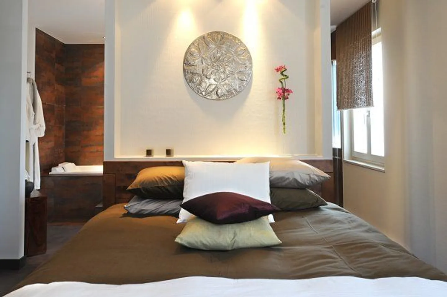 Hotel for sale - Photo 8 of 9