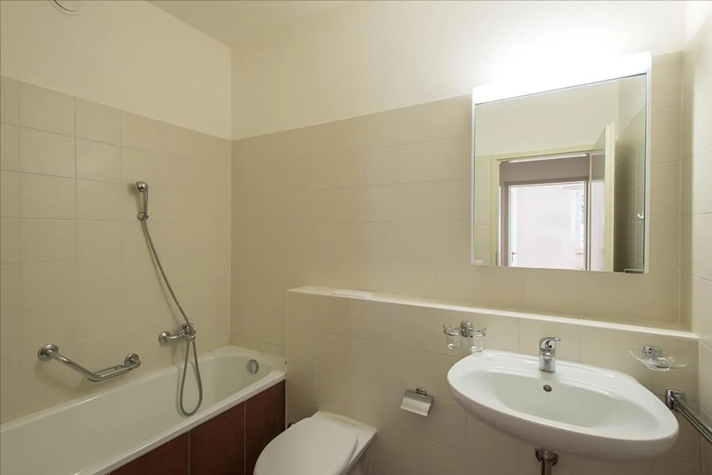 Charmante 2.5 Zimmer Wohnung - Foto 6 von 9