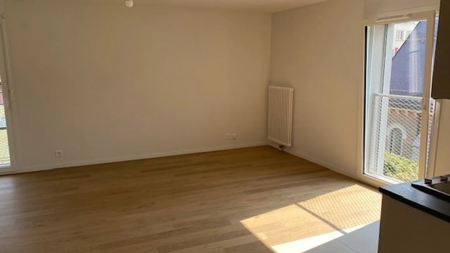 Beautiful 1-room apartment in a fully renovated building - Photo 3 of 6