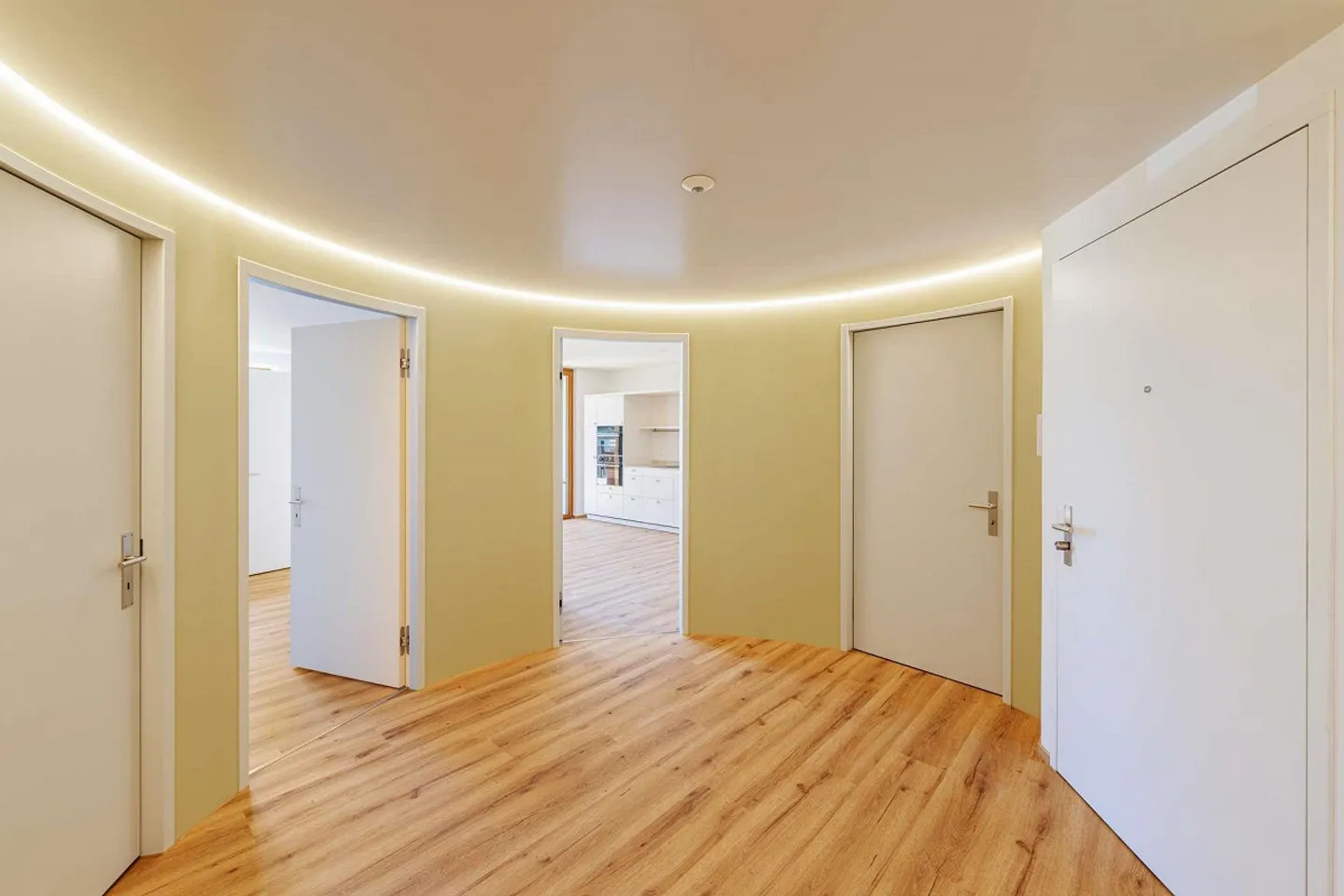 À Zinggen : le charme des vieux bâtiments rencontre la qualité de vie moderne. - Photo 4 sur 10
