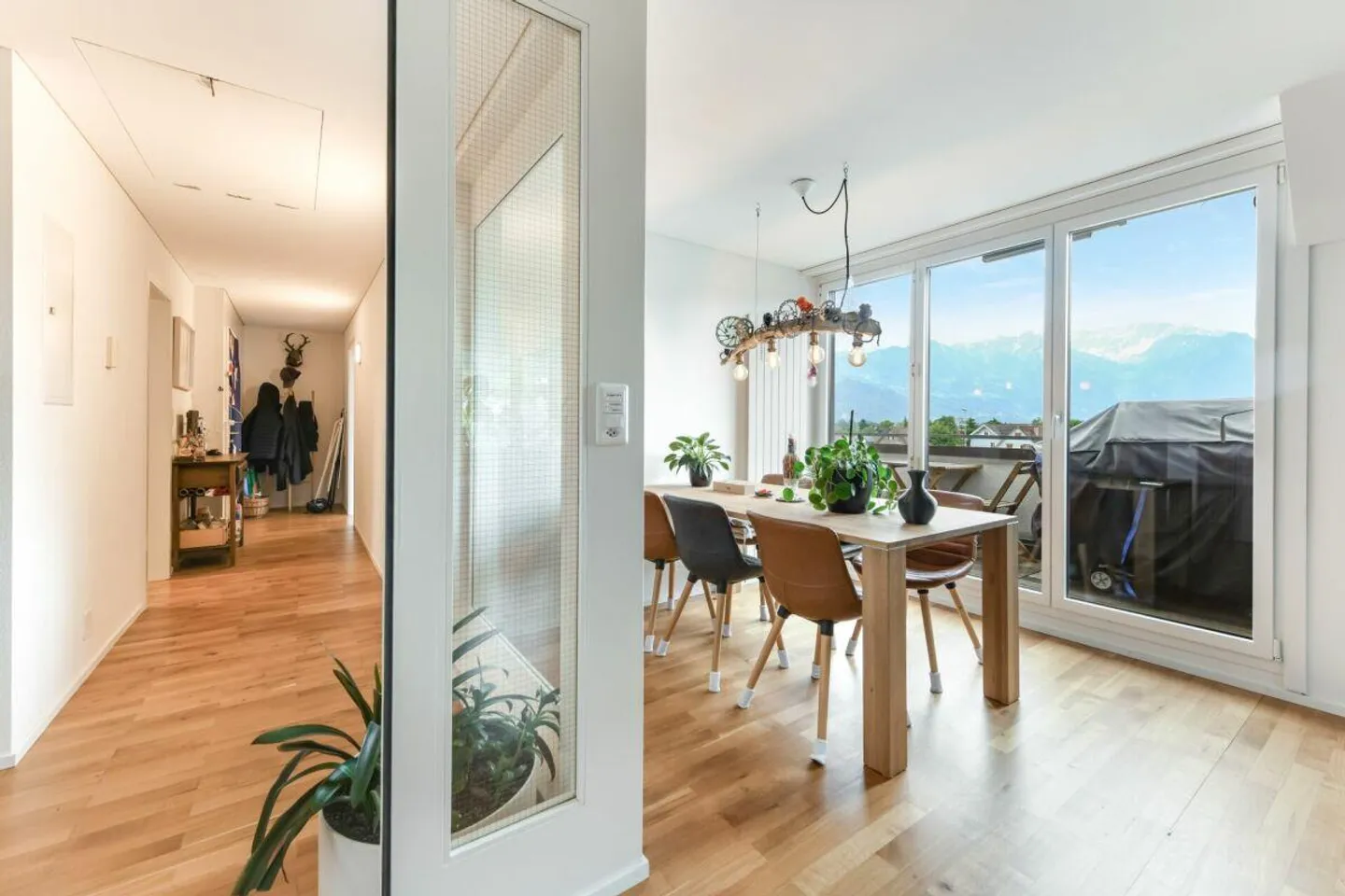 Maison individuelle avec appartement séparé, système PV & 10 chambres - idée... - Photo 15 sur 23