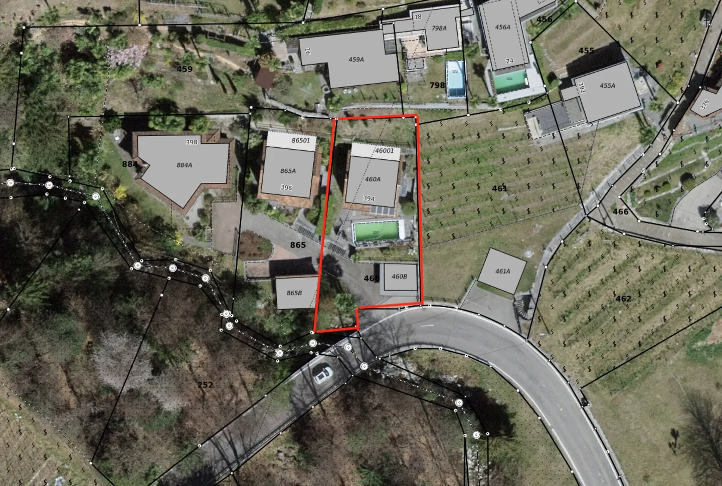 SOLD!!! Charming single-family house with pool and separate guest studio - Photo 40 of 40