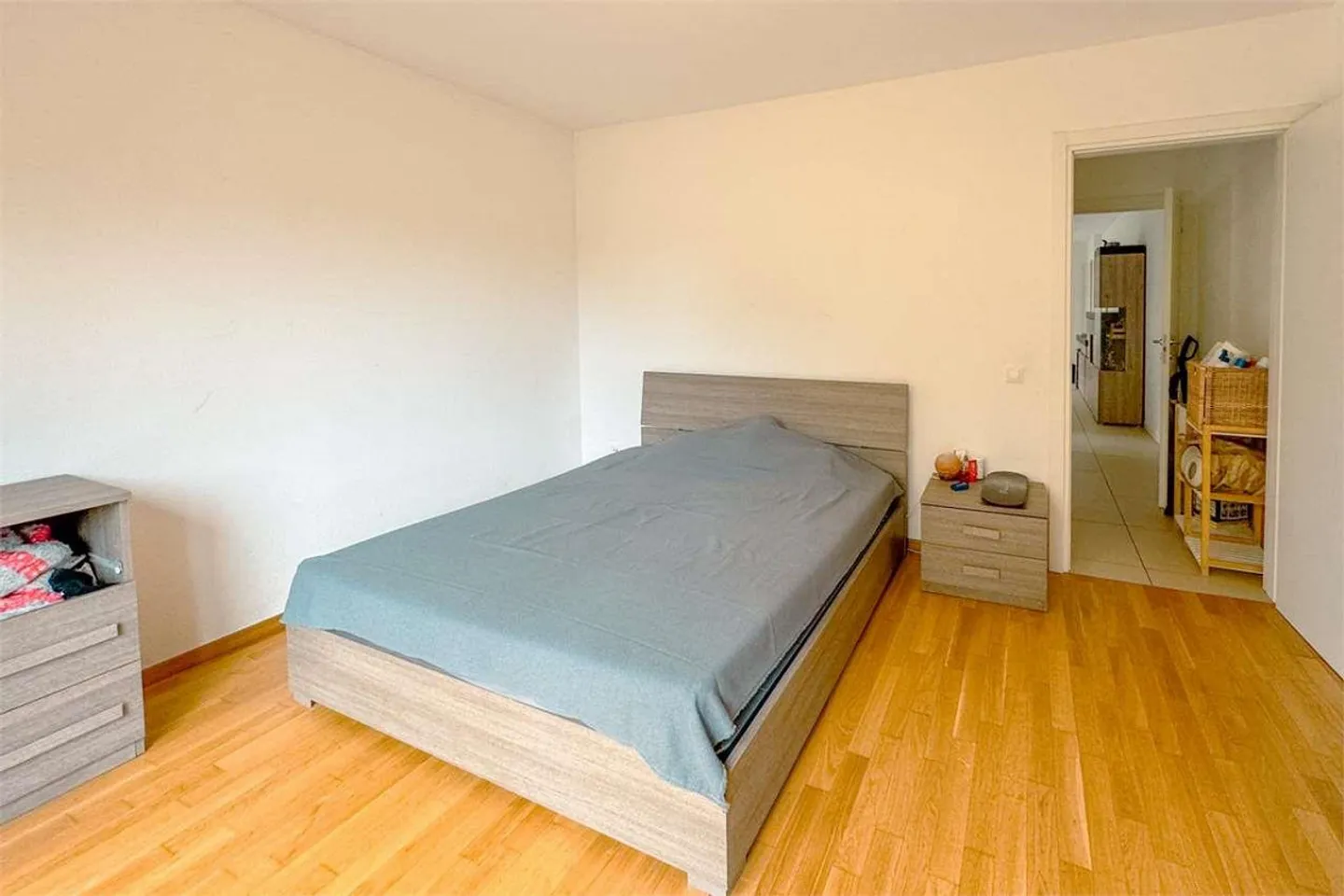 Wohnung 2,5 mit großem Garten und Einkommen - Foto 6 von 10