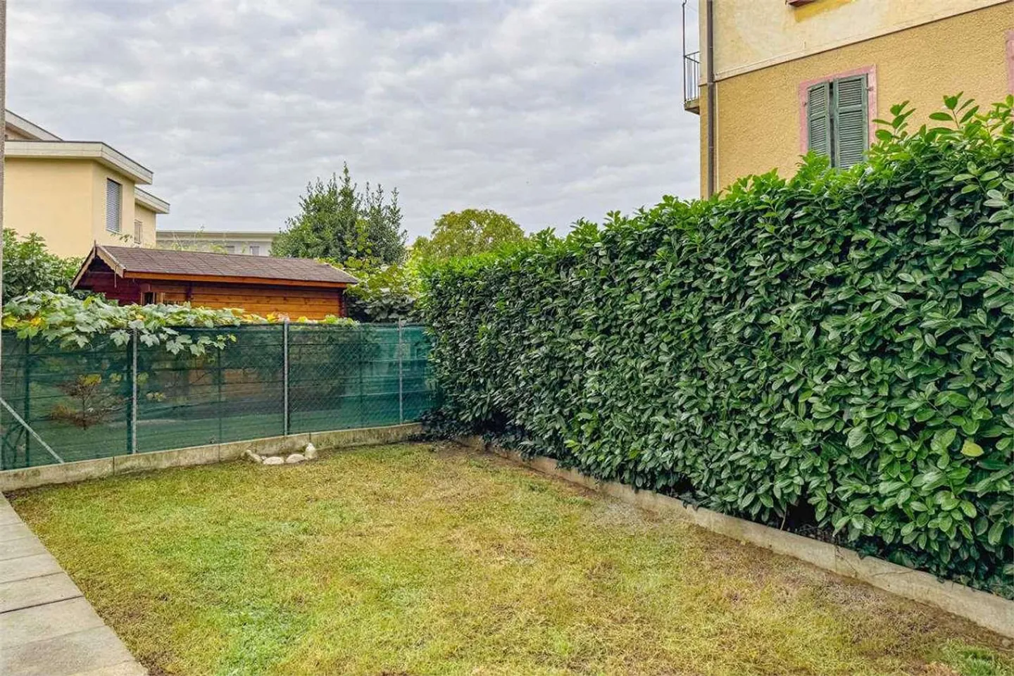 Wohnung 2,5 mit großem Garten und Einkommen - Foto 7 von 10