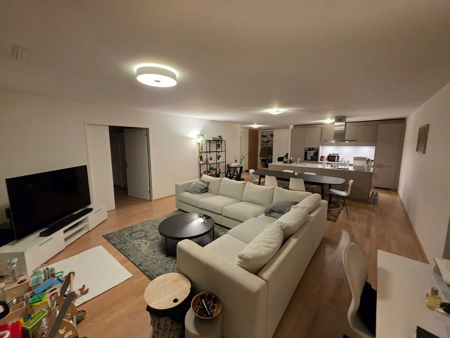 «3.5 Zimmer Wohnung» - Foto 3 von 8