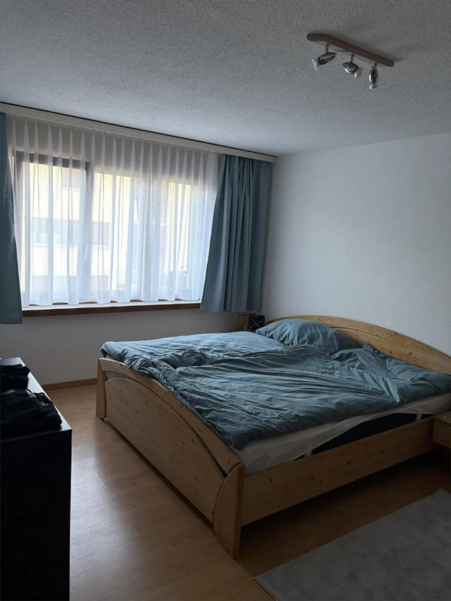 Ampio appartamento di 2,5 locali con balcone in affitto - Foto 6 di 10