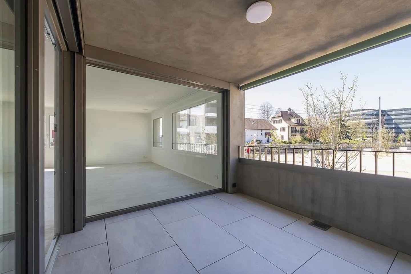Ampio e moderno appartamento di 2.5 locali nel complesso residenziale 'Zum Park' - Foto 3 di 9
