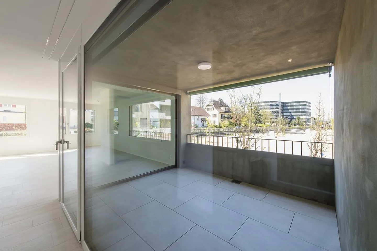 Ampio e moderno appartamento di 2.5 locali nel complesso residenziale 'Zum Park' - Foto 4 di 9