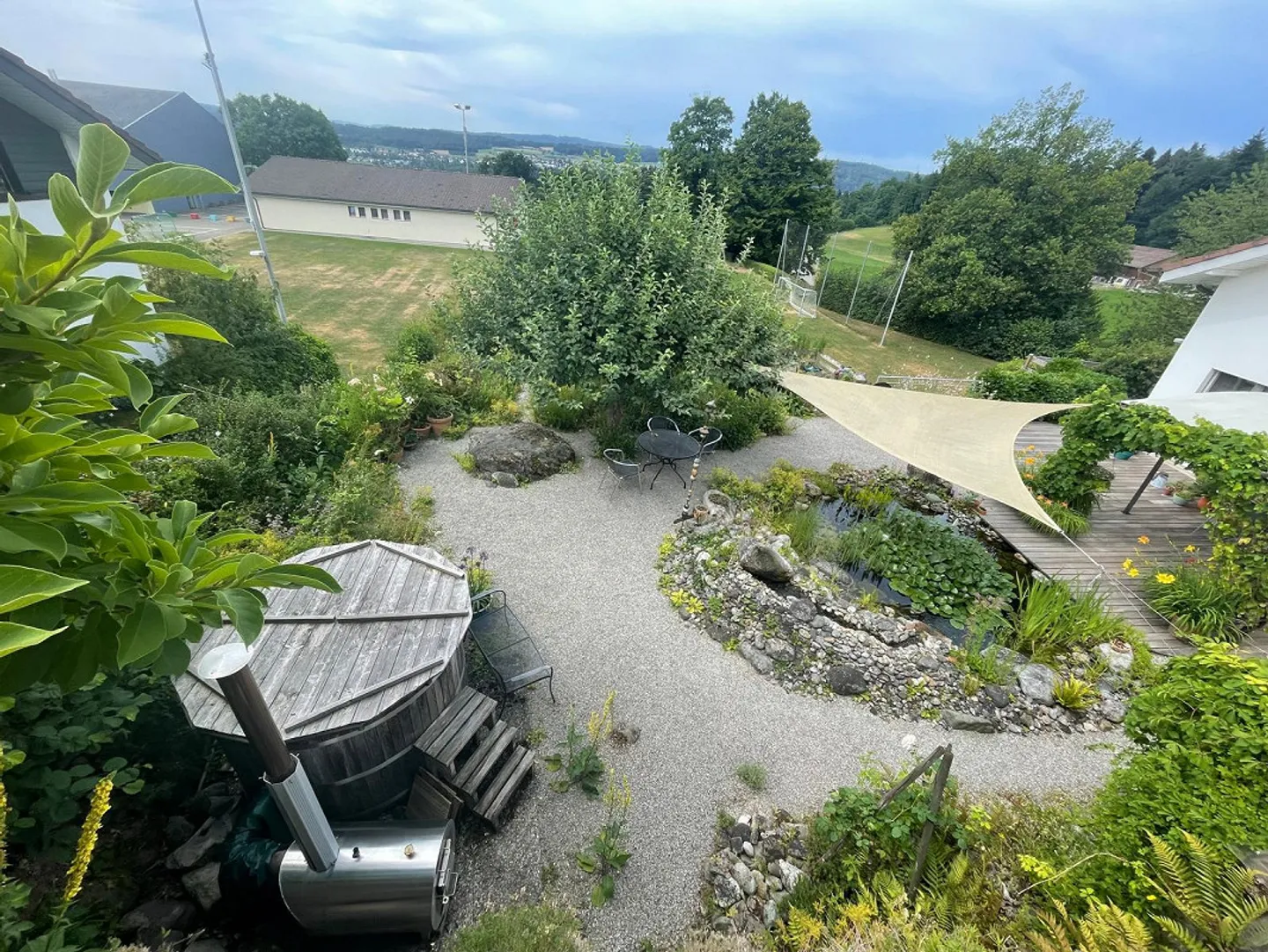 Ampia casa unifamiliare di 5,5 stanze con bellissimo giardino a Künten - Foto 8 di 8