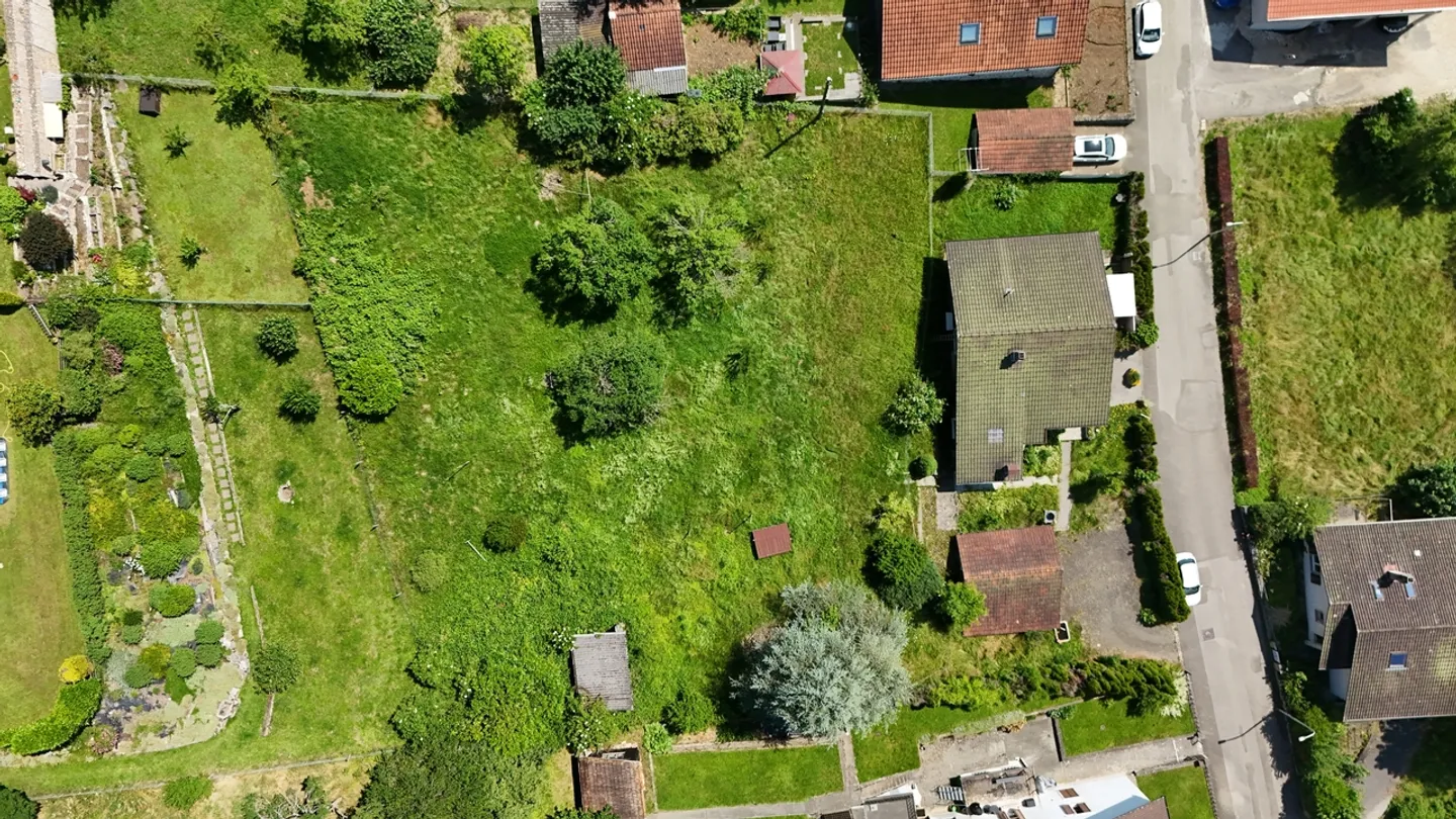 «Terrain Rare à Vendre dans un Quartier Résidentiel» - Photo 3 sur 6