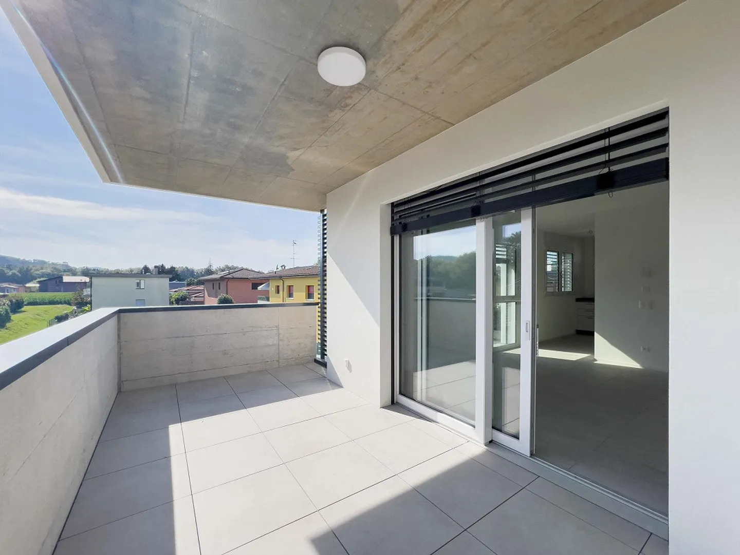 Moderne 3,5 Zimmer im Mendrisiotto - Foto 5 von 7