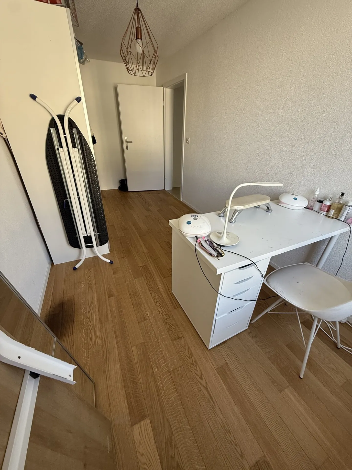 Modern 3.5-room apartment in a charming property - Photo 5 of 10