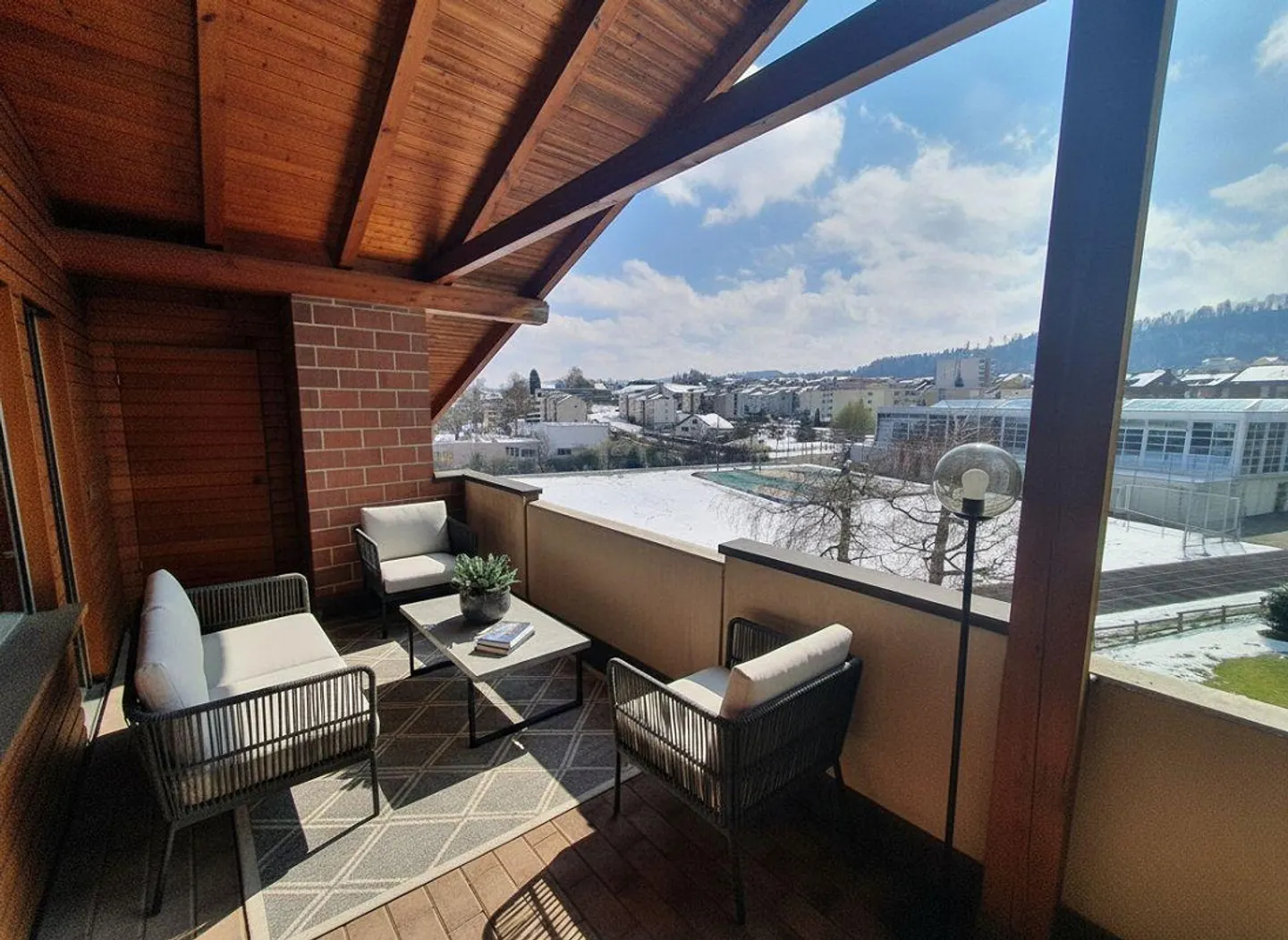 148 m². Lots of light. Lots of space. Lots of home. - Photo 8 of 11