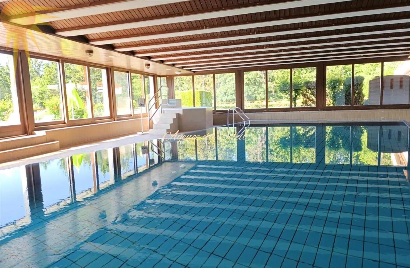 Exclusive! Charming 2.5 rooms, renovated in 2024, with a large terrace - Photo 2 of 13