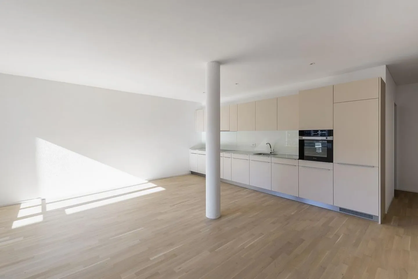 Appartement moderne de 4,5 pièces - Photo 4 sur 10