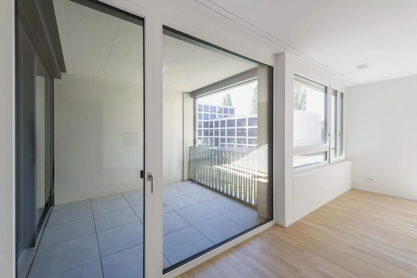 Appartement moderne de 4,5 pièces - Photo 5 sur 10