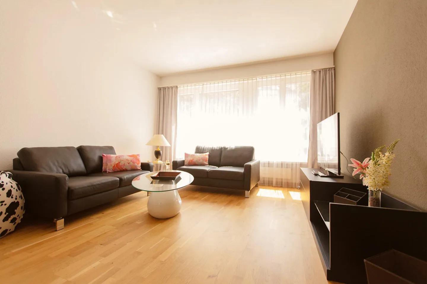 Furnished 2.5-room apartment with service - Basel St. Johann / Novartis Campus - Photo 3 of 9