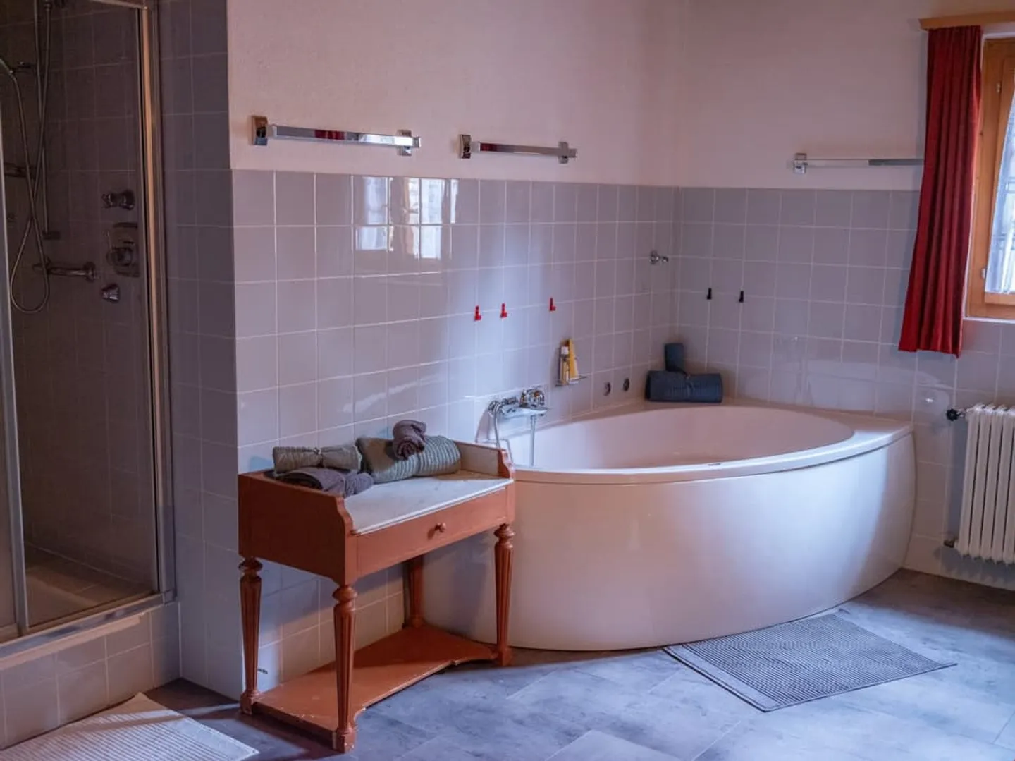 Tourist Location - Spacious Chalet with Spectacular View of the Val d'Anniv - Photo 13 of 13