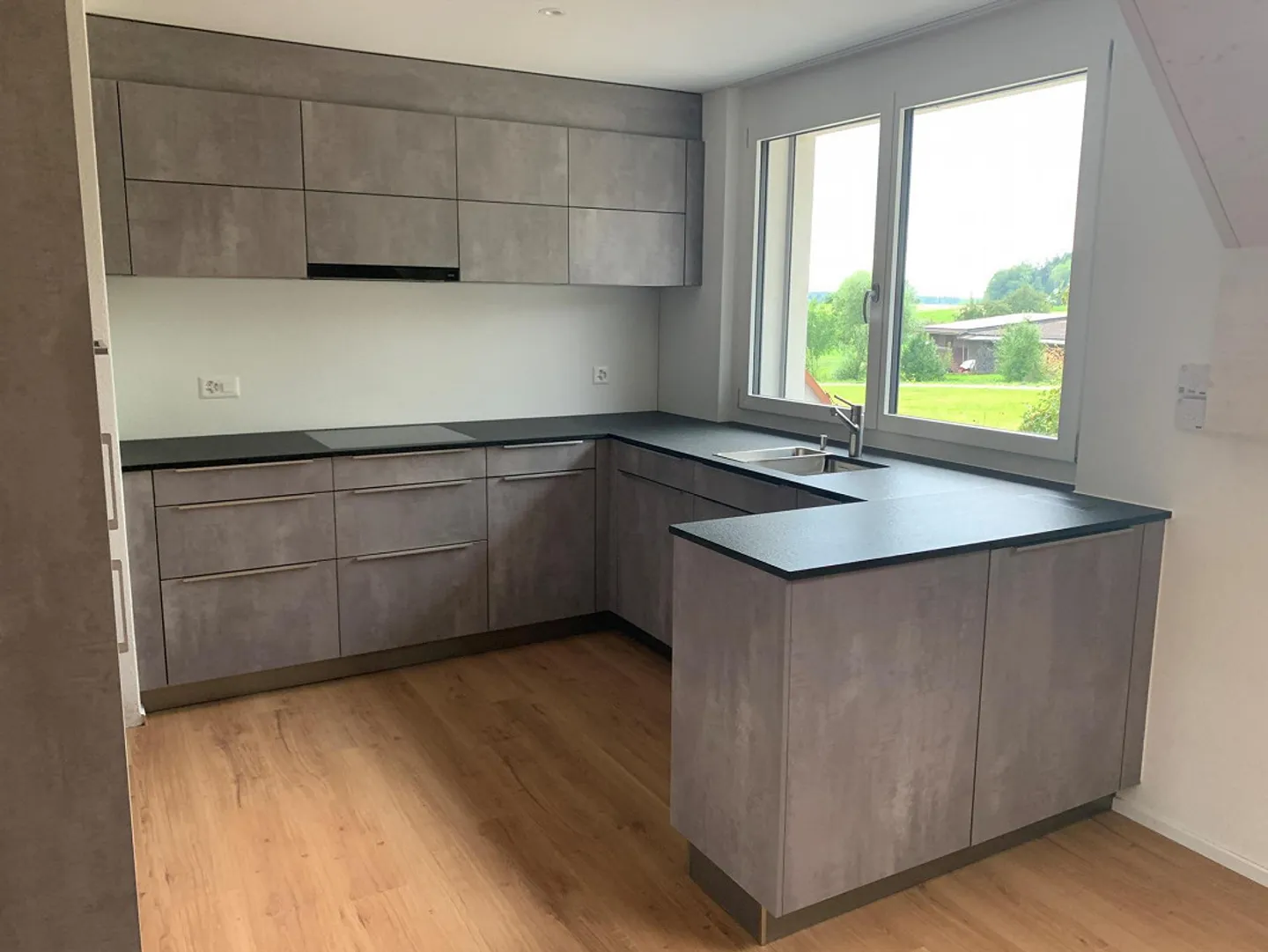 Charmante appartement 2.5 pièces à Rumlikon - Photo 2 sur 6