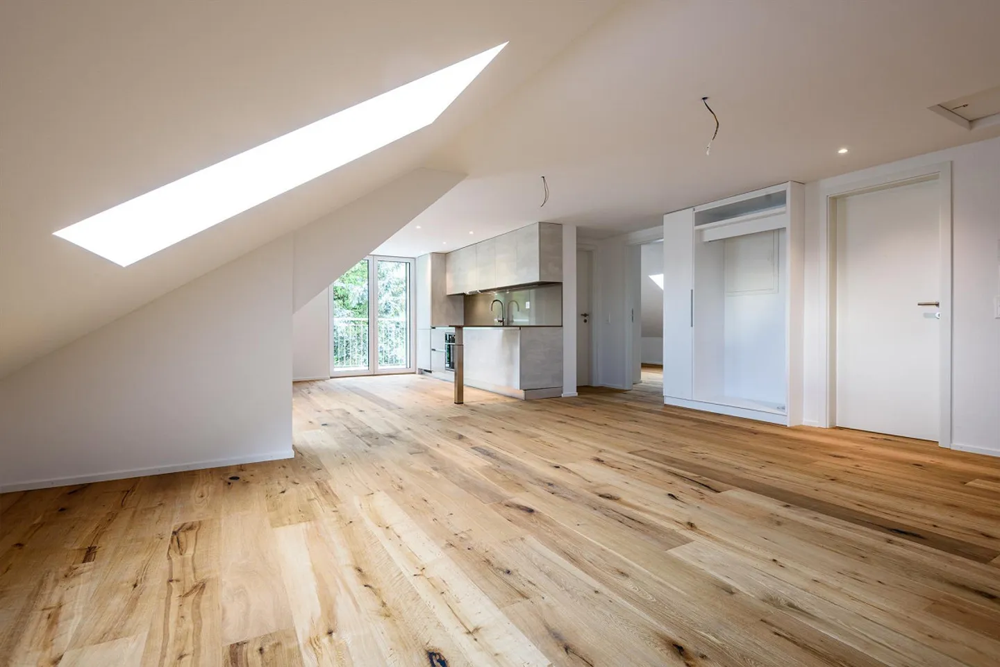 Top modern 4.5 room apartment in a quiet location! - Photo 3 of 8