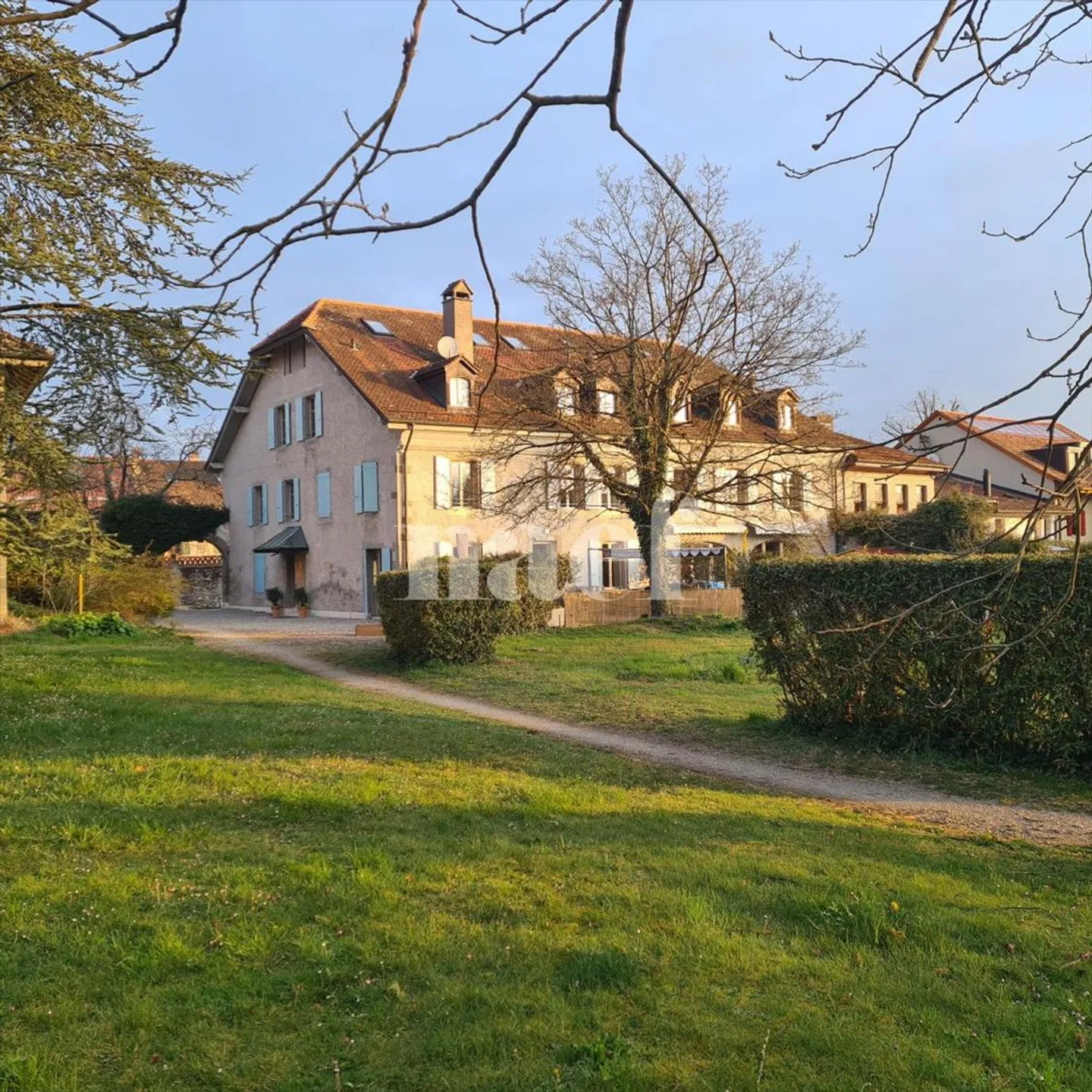 Offener Platz - Foto 3 von 4