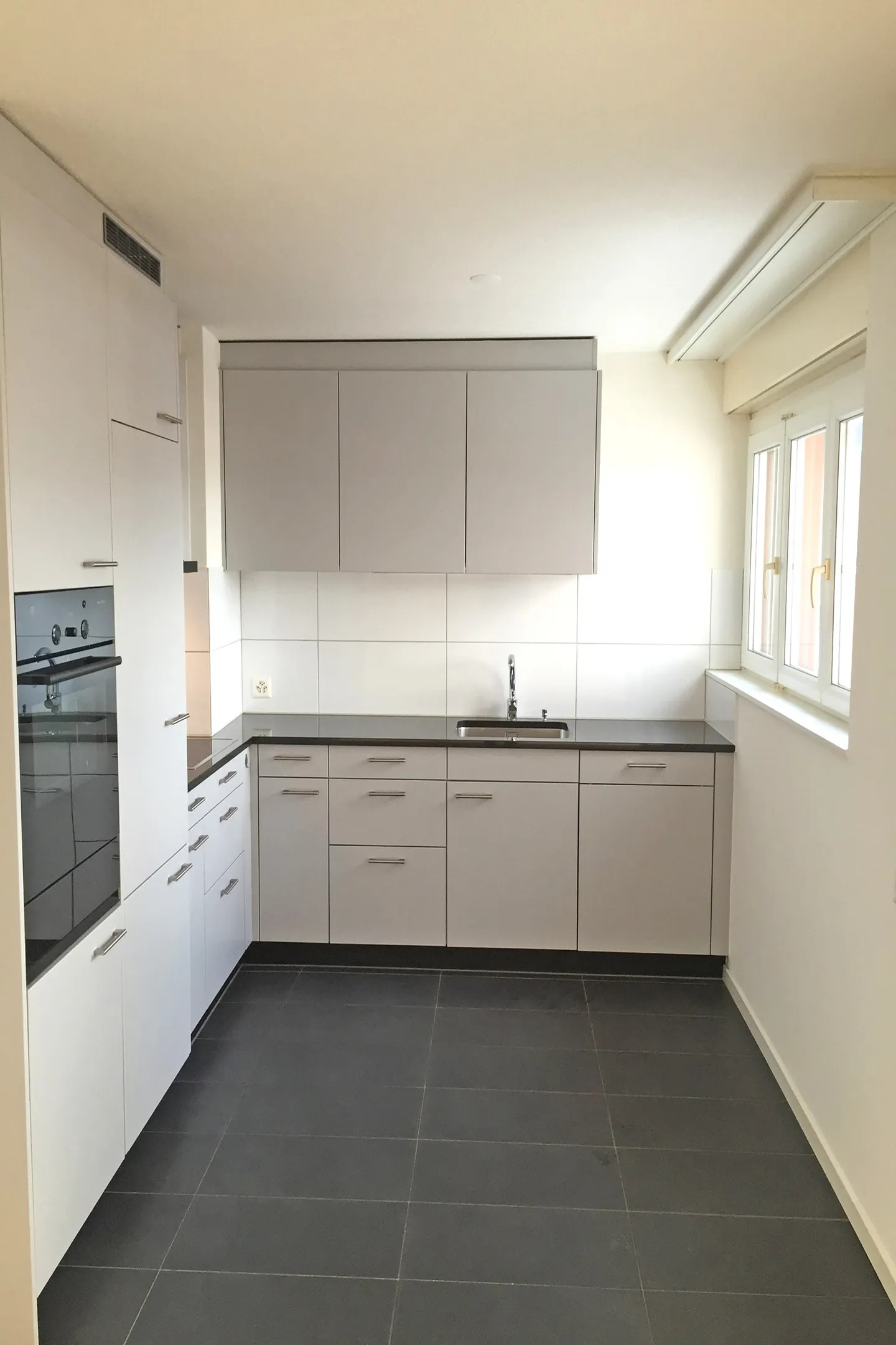 Apartment for rent - Photo 5 of 6