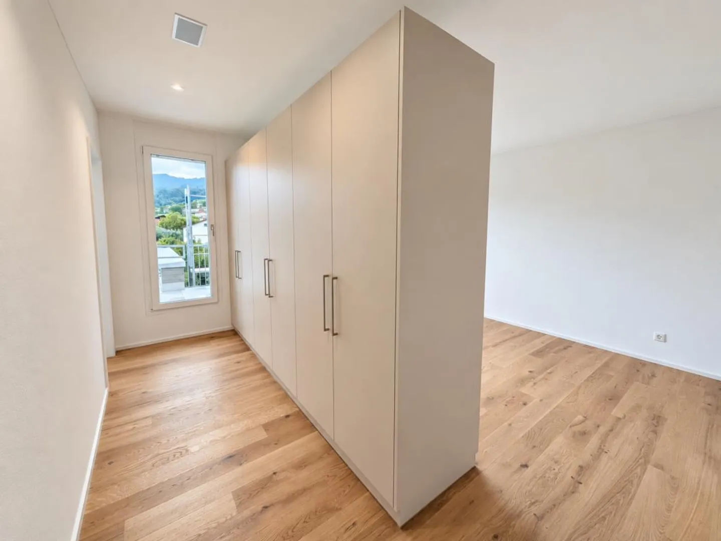 Appartement penthouse de très haute qualité avec immense terrasse et magnifique vue panoramique - Photo 7 sur 12