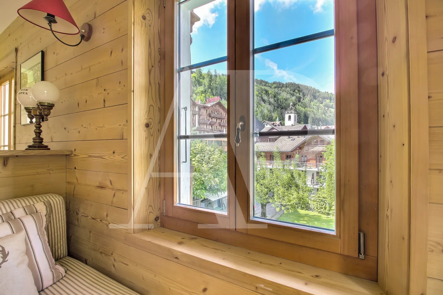 For rent in the winter season in the center of the village - Photo 16 of 16