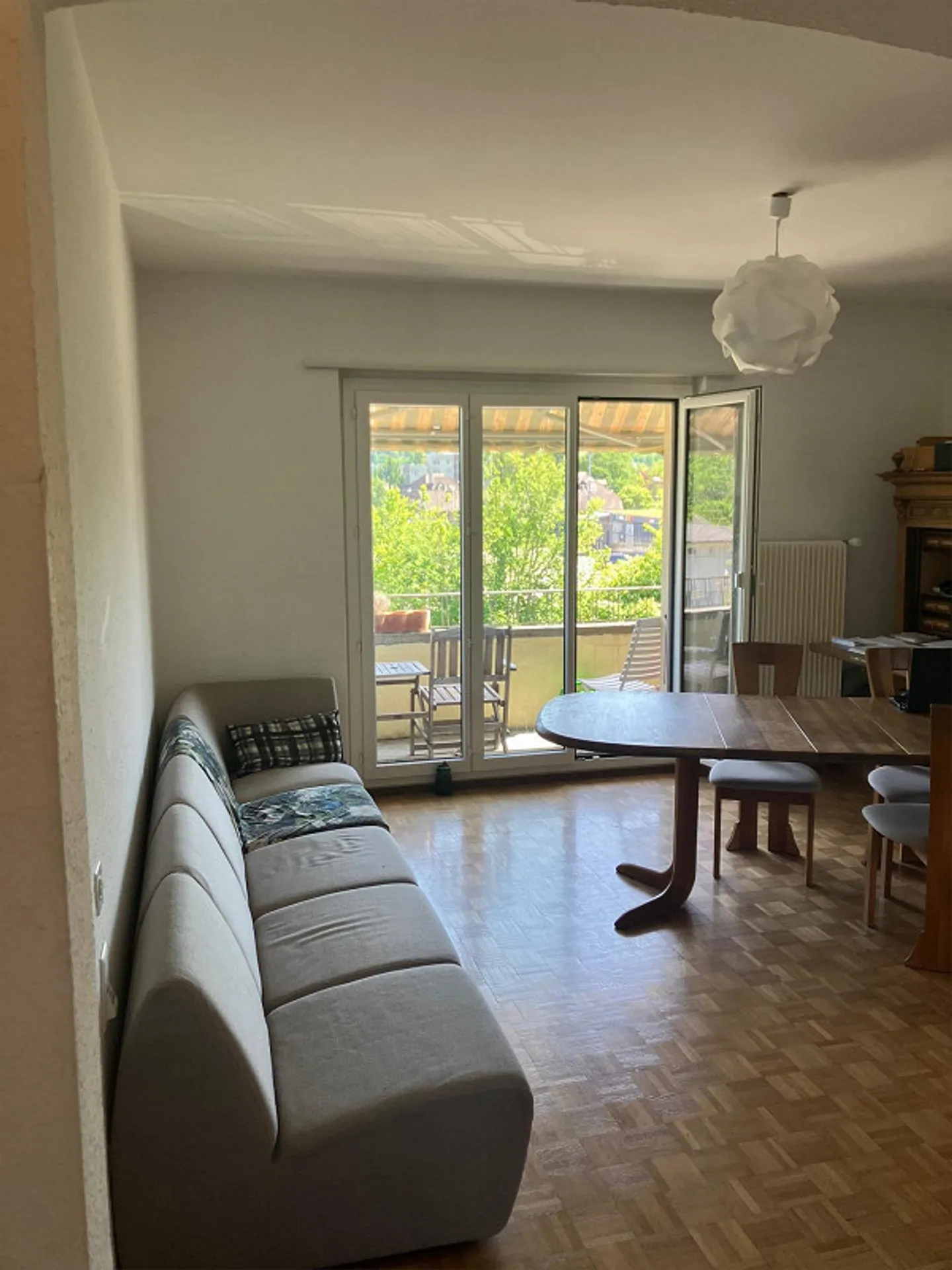 Appartement lumineux de 3 pièces à Zuchwil - Photo 2 sur 8