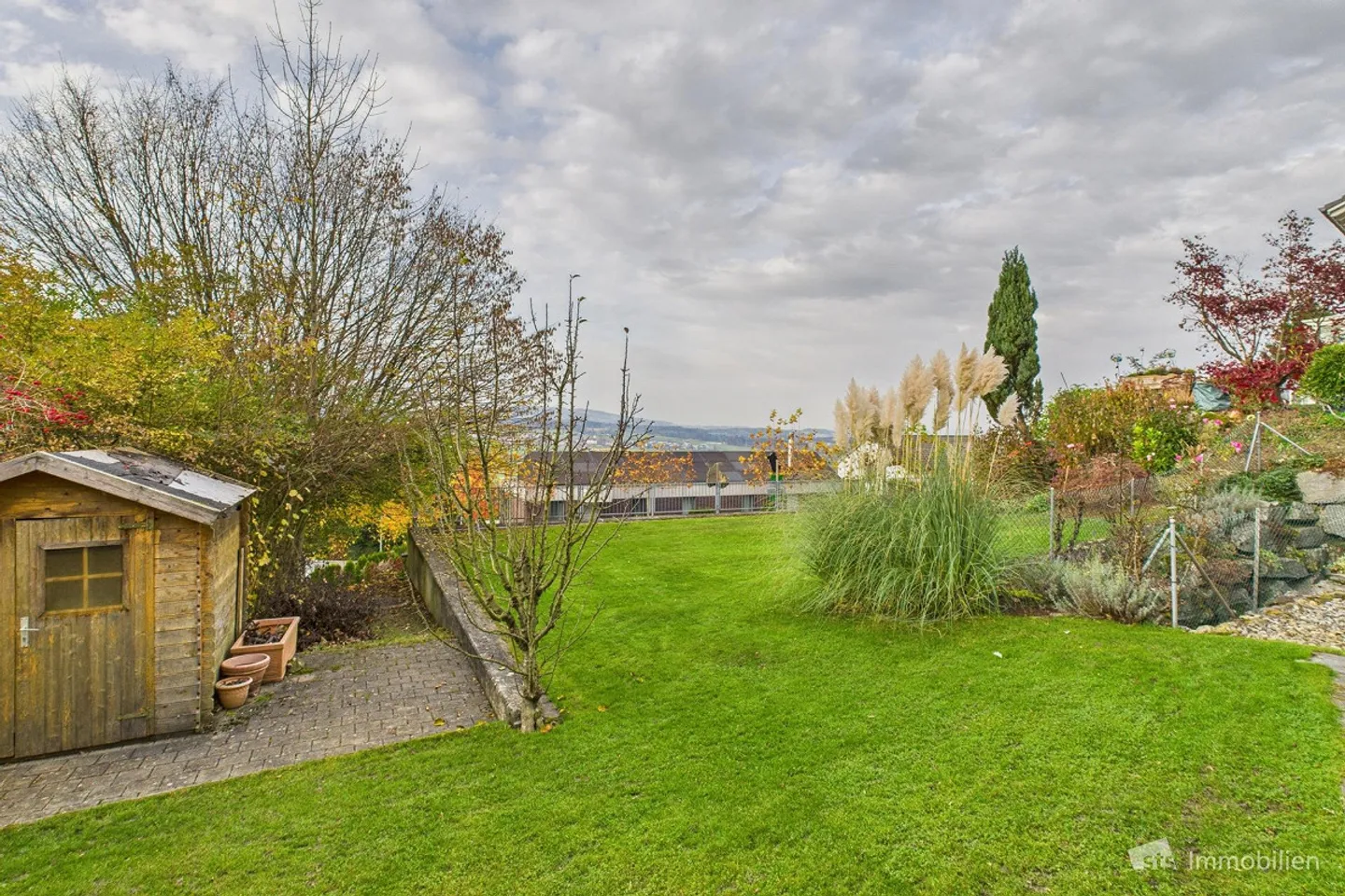 Detached Family Home with a View - Photo 11 of 18