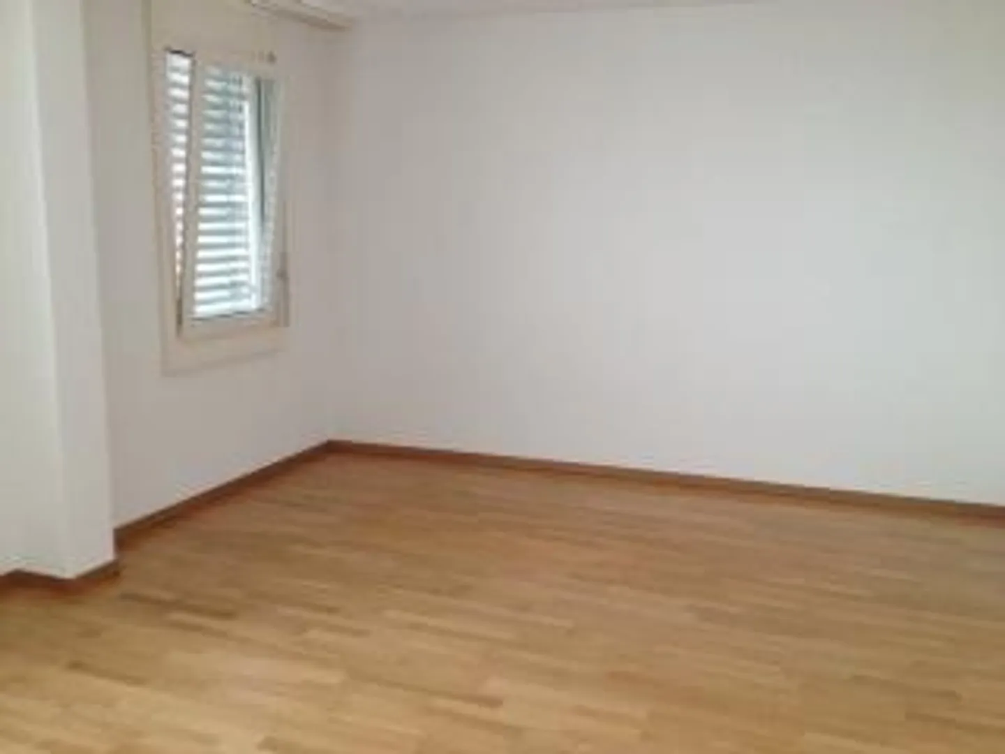 Charmante Wohnung mit Bergblick - Foto 2 von 5