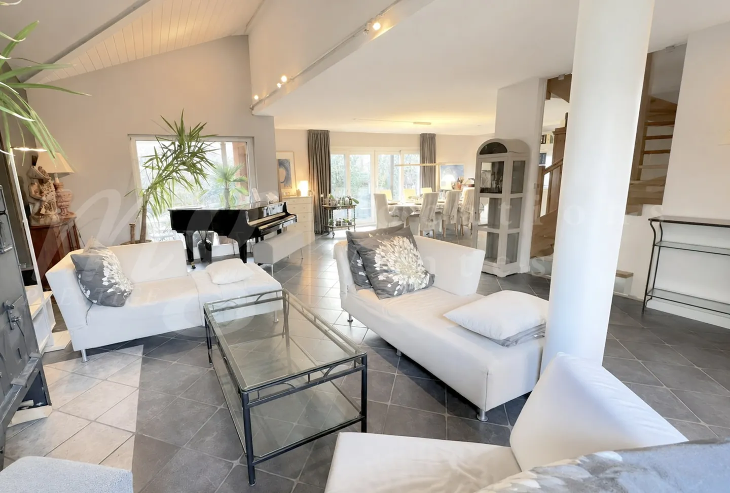 Grande Maison Familiale avec Jardin - Photo 6 sur 12