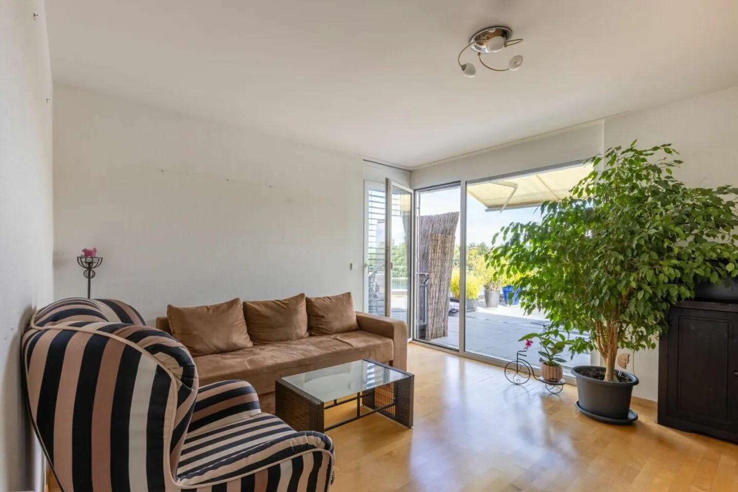 Exclusive 5.5-room terrace apartment - Premium Rhine view in Büsingen am Hochrhein - Photo 21 of 42