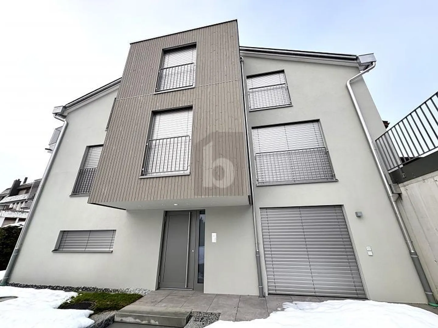 HIGH QUALITY, FIRST USE, CLOSE TO NATURE WITH LAKE VIEW - Photo 2 of 6