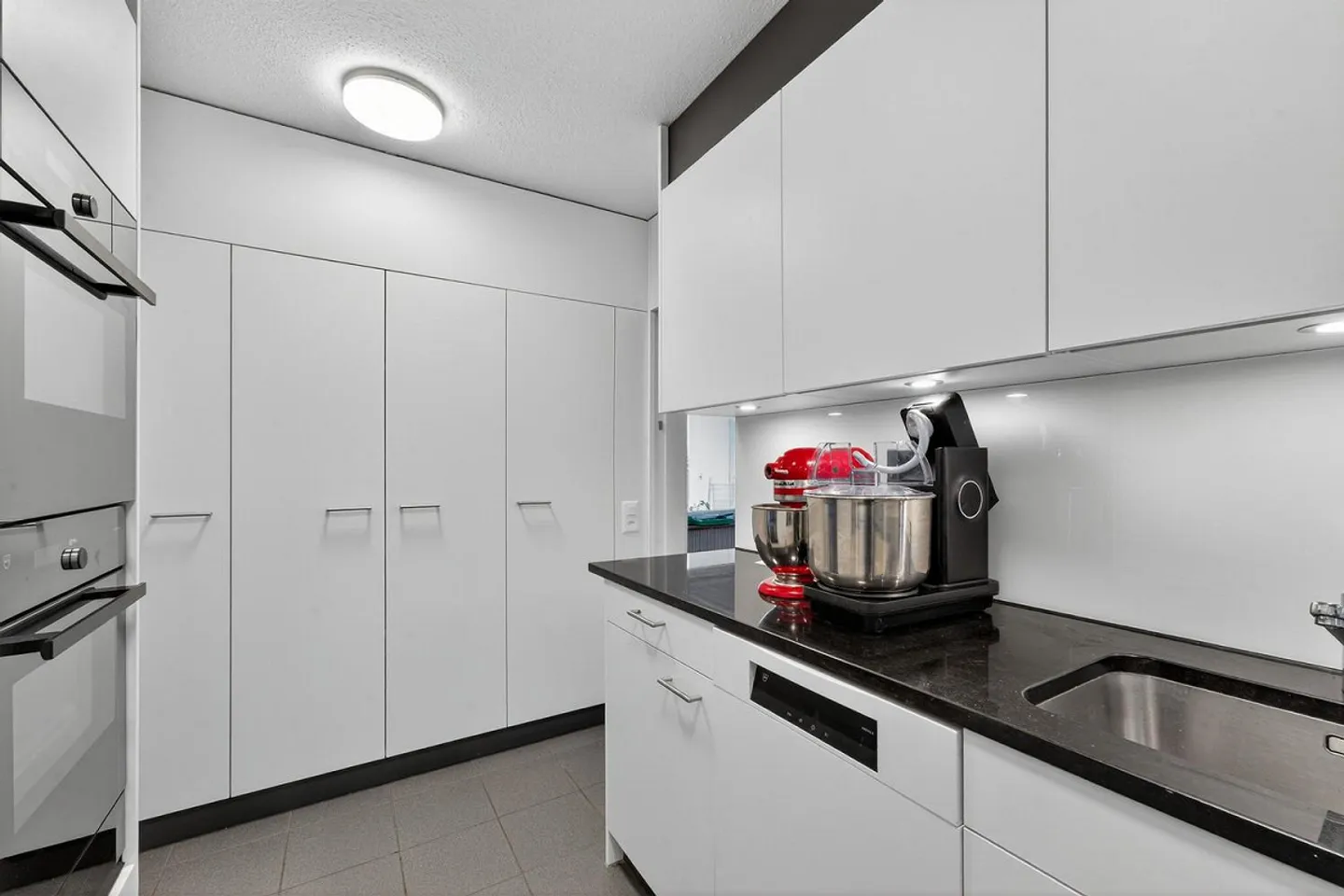 Appartement spacieux de 3½ pièces dans un emplacement privilégié - Photo 10 sur 13