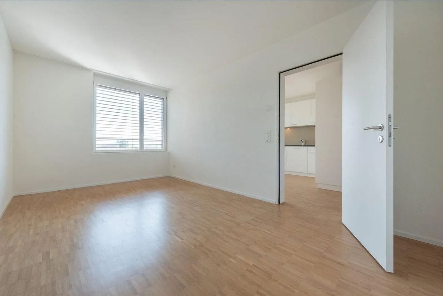 Moderne 3.5-Zimmerwohnung - Foto 4 von 8