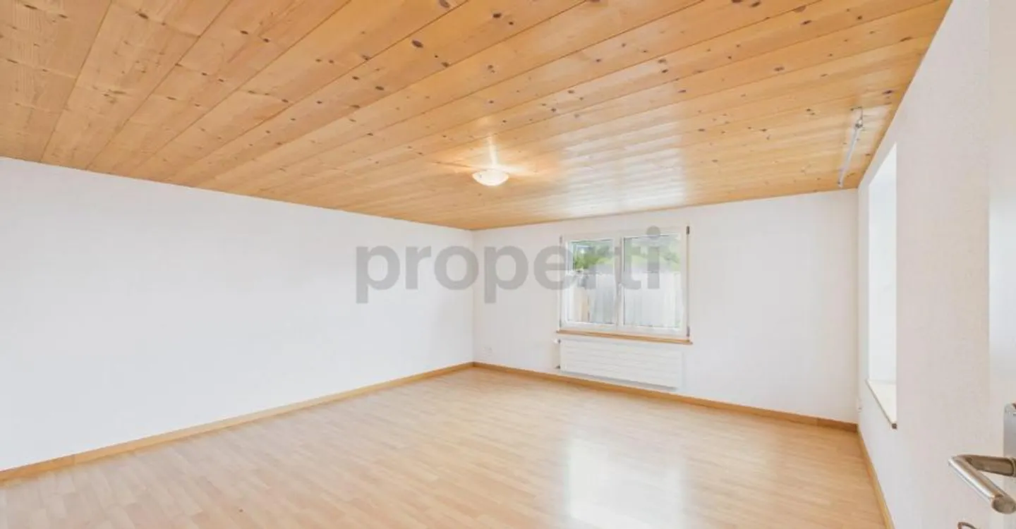 Gemütliche 6-Zimmer Einfamilienhaus an ruhiger Lage in Glarus - Photo 8 sur 12