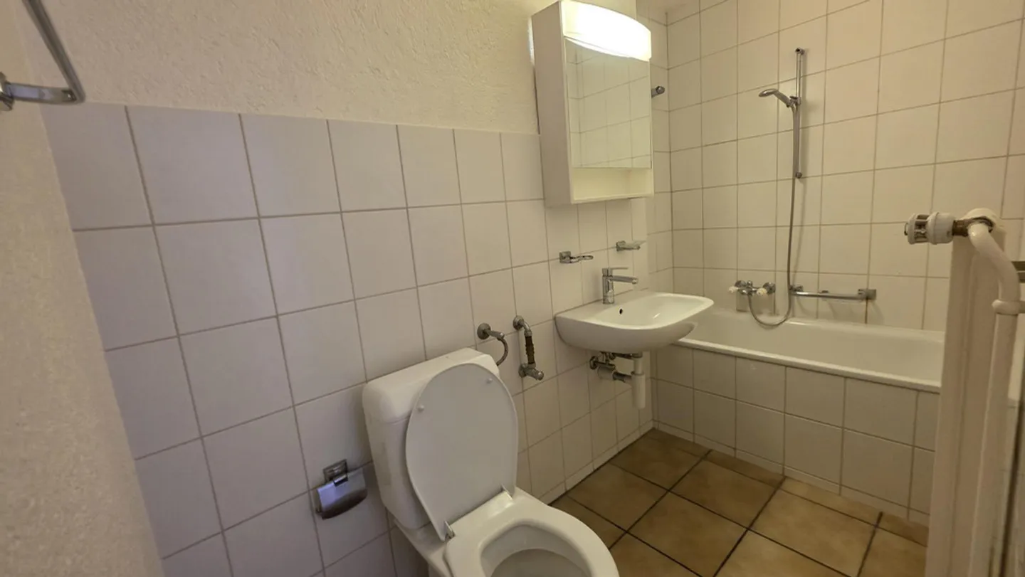 Wohnung mieten - Foto 3 von 6