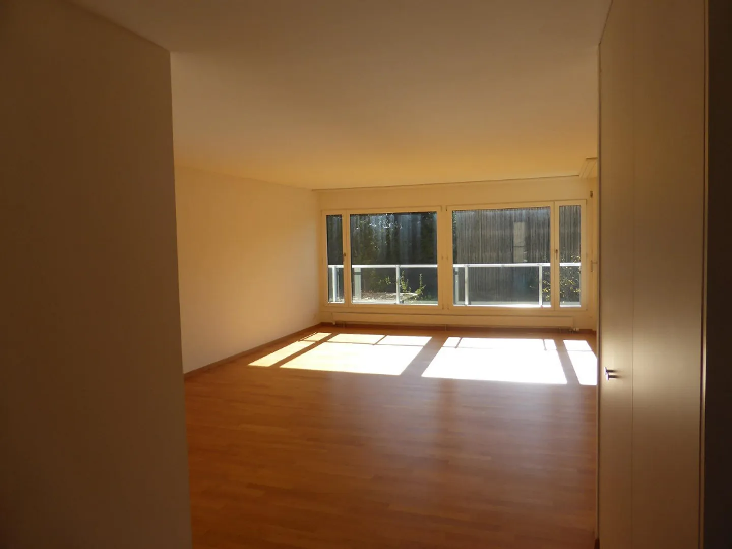 Geräumige Wohnung in ruhiger Lage - Foto 4 von 13