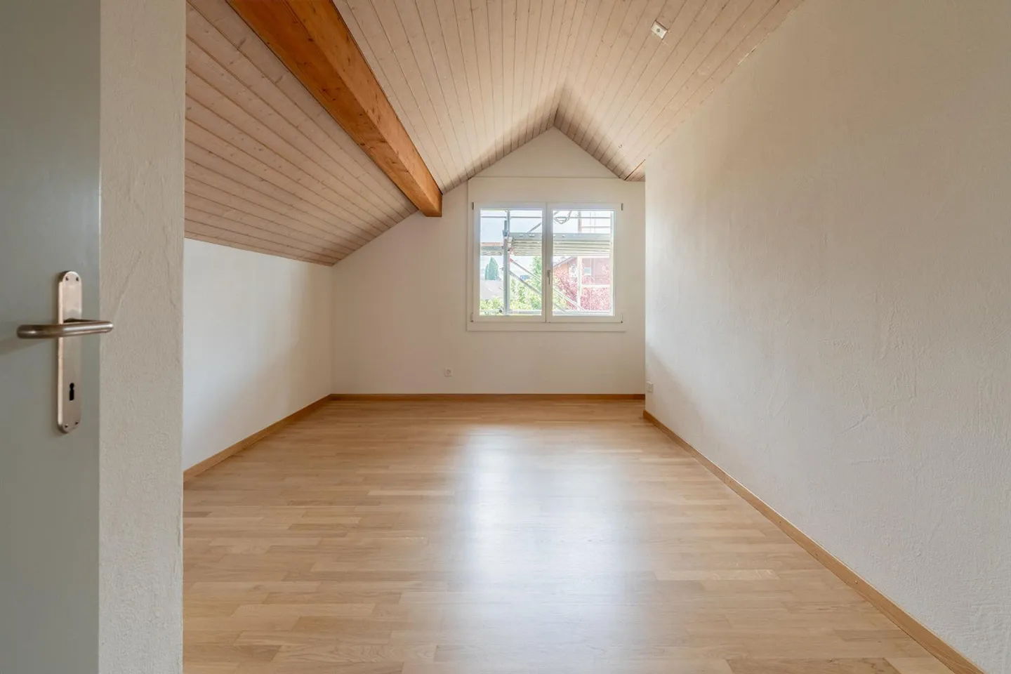4.5 Room Apartment in Sarnen - Photo 6 of 8