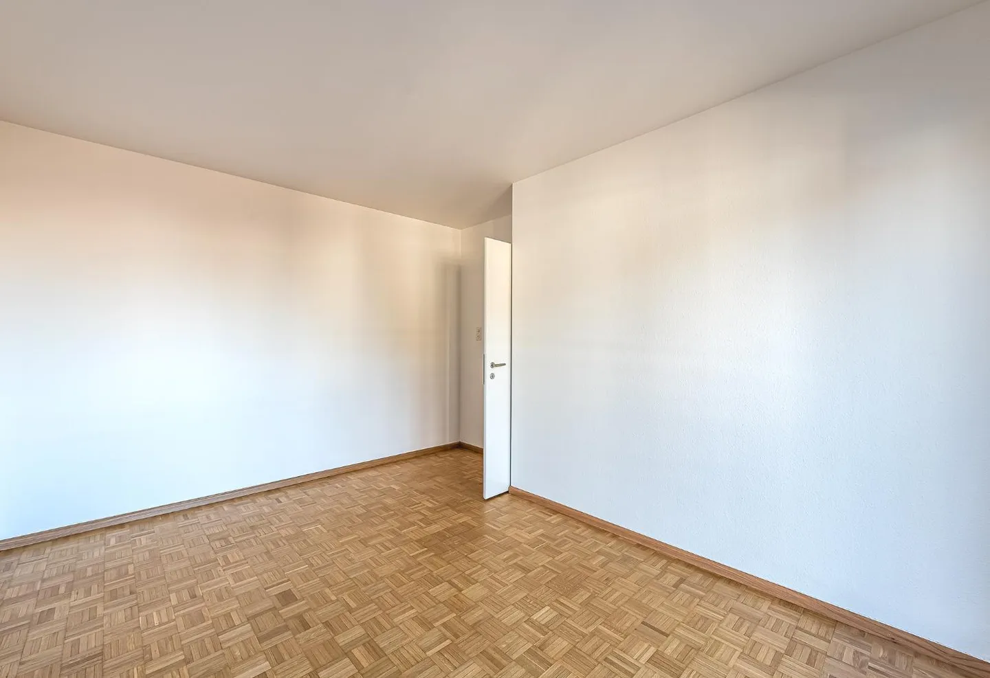 Charmantes Penthouse in Kleinbasel - Foto 5 von 8